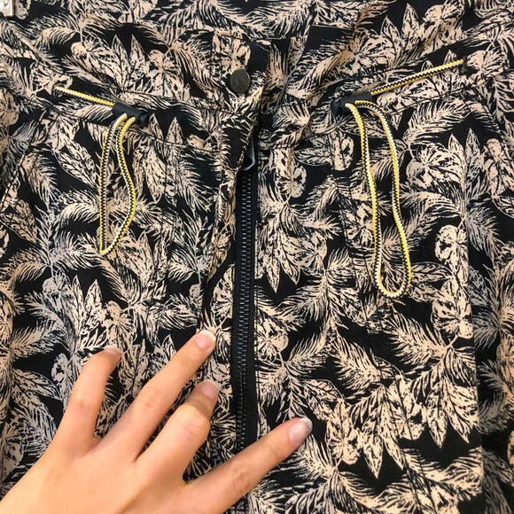 Free People Banana Leaf Tropical Paperbag Wide Leg Drawstring Baloon Pants M - Picture 5 of 11